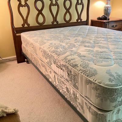 C770 Vintage French Provencial Full /Queen Headboard