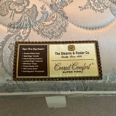 C770 Vintage French Provencial Full /Queen Headboard