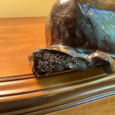 C775 Vintage Clay Sculpture Signed By L. Henselman 5/82