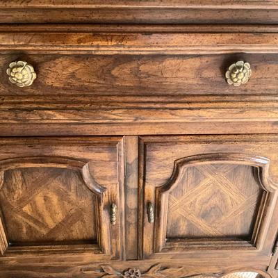 A790 Pair of Drexel Heritage Cabernet French Provincial Nightstands