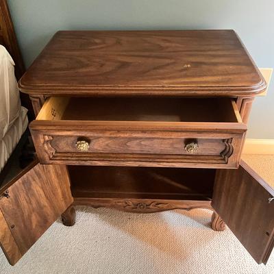 A790 Pair of Drexel Heritage Cabernet French Provincial Nightstands