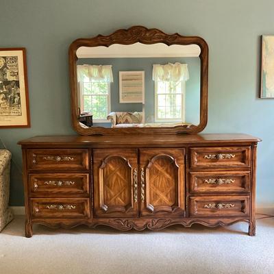 A793 Vintage Drexel Heritage Cabernet French Provincial Nine Drawer Dresser with Mirror
