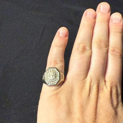 1931 Octagonal 10K White Gold Ring (K-HS)