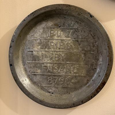 Vintage Pie Plates (KC-HS)