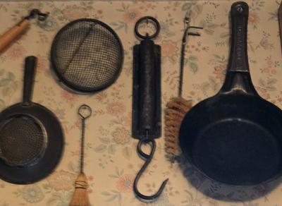 LOT 32K: Various Pieces of Vintage Kitchen Tools Used for Wall Decor and More