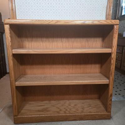 LOT 51X: Thornwood Wooden Bookshelf with Adjustable Shelves