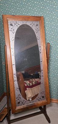 LOT 64X: Full Length Mirror on Stand