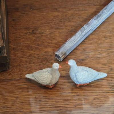 LOT 65H: Noah's Ark Display