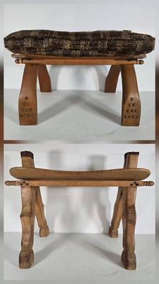LOT 101L: Camel Saddles