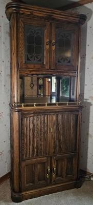 LOT 105L: Corner Bar Cabinet