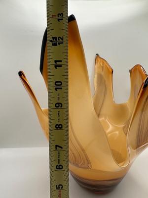 Art Glass Ruffled Edge Bowl