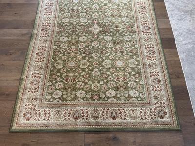 AREA RUG