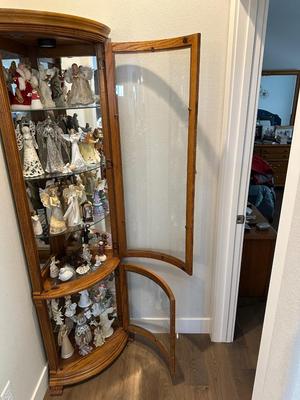 CORNER LIGHTED CURIO CABINET