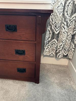 4-DRAWER DRESSER
