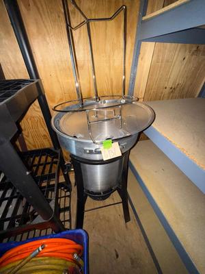 Sale Photo Thumbnail #60: G131-Fryer
