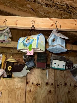 Sale Photo Thumbnail #73: G128-large birdhouse bundle