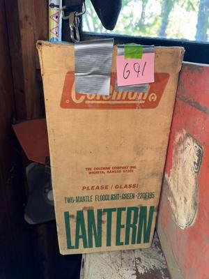 Sale Photo Thumbnail #237: G91-Coleman lantern