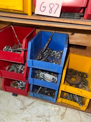 Sale Photo Thumbnail #252: G87-Organizers plus contents