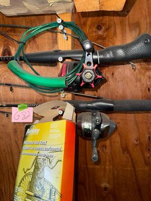Sale Photo Thumbnail #267: G82-Fishing items