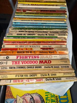 Sale Photo Thumbnail #332: G58-Books