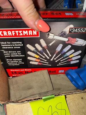 Sale Photo Thumbnail #385: G38-box of miscellaneous Garage items