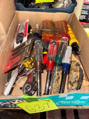 Sale Photo Thumbnail #390: G37-Flat of tools