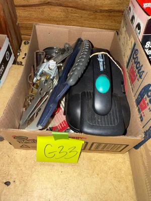 Sale Photo Thumbnail #400: G33-Garage misc