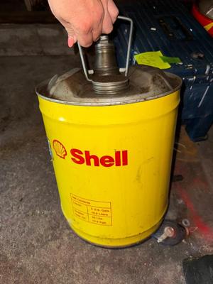 Sale Photo Thumbnail #412: G30-Stool + cans