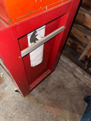 Sale Photo Thumbnail #428: G24-craftsman toolbox
