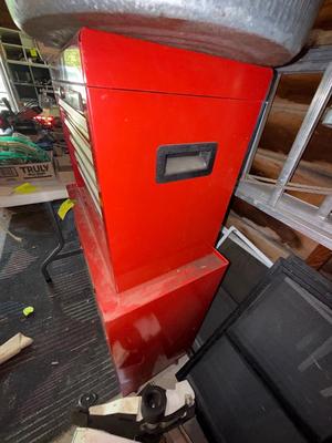 Sale Photo Thumbnail #451: G20-Craftsman tool box