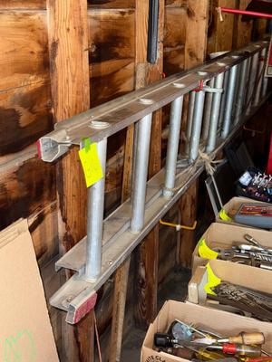 Sale Photo Thumbnail #462: G16-extension ladder