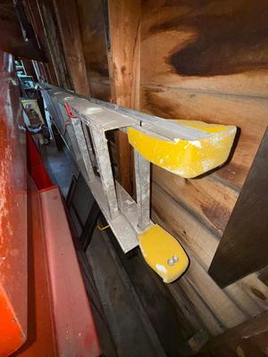 Sale Photo Thumbnail #464: G16-extension ladder
