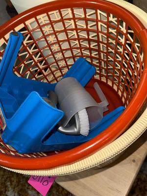 Sale Photo Thumbnail #543: D110-TV tray, laundry baskets, plus extras