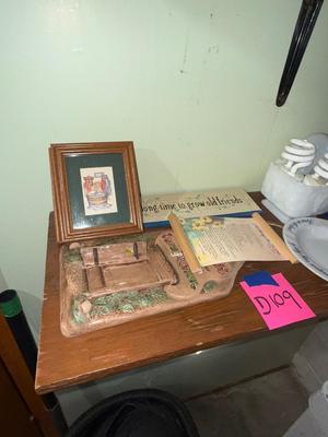 Sale Photo Thumbnail #545: D109-Hamm’s ashtray plus extras