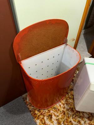 Sale Photo Thumbnail #555: D106-Hamper