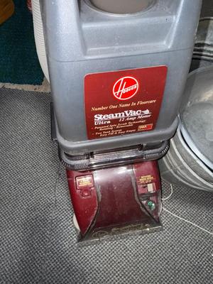 Sale Photo Thumbnail #562: D103-Carpet Cleaner and Vacuum