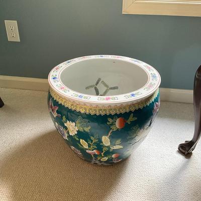 A797 Large Chinese Porcelain Fish Bowl Planter