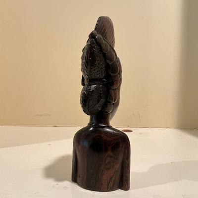 L813 Ebony African Carved Heart Woman Head & Torso