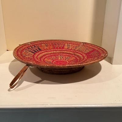 L820 Vintage Ethiopian African Harari Basket