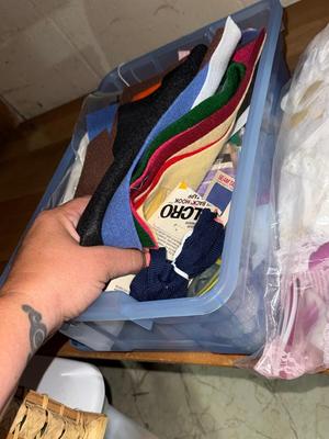 Sale Photo Thumbnail #661: D78-Misc Craft
