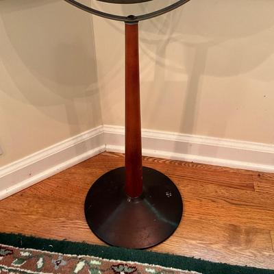 K845 MCM Globe On Stand