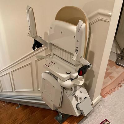 D857 Acorn Superglide 130 T700 Stair Lift