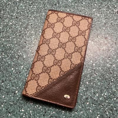 A859 Vintage Gucci Authentic Accesory Collection Bifold Wallet