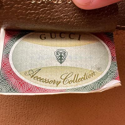 A860 Vintage Gucci Authentic Accesory Collection Clutch Bag