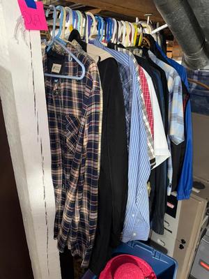 Sale Photo Thumbnail #688: D69- Clothing (m/Lg)