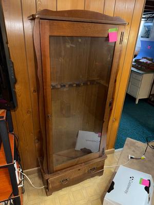 Sale Photo Thumbnail #799: D37-gun cabinet
