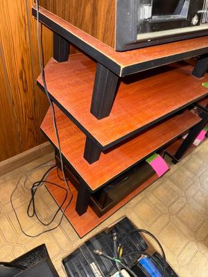 Sale Photo Thumbnail #820: D29-Media stand