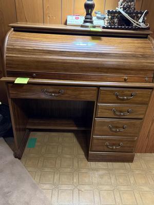 Sale Photo Thumbnail #910: D2-Roll top desk
