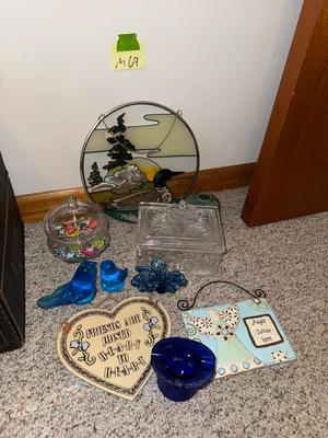 Sale Photo Thumbnail #928: M69-Decor