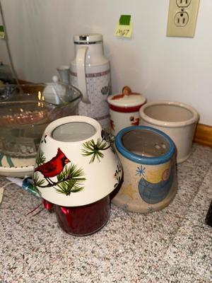 Sale Photo Thumbnail #937: M67-dishes and decor
